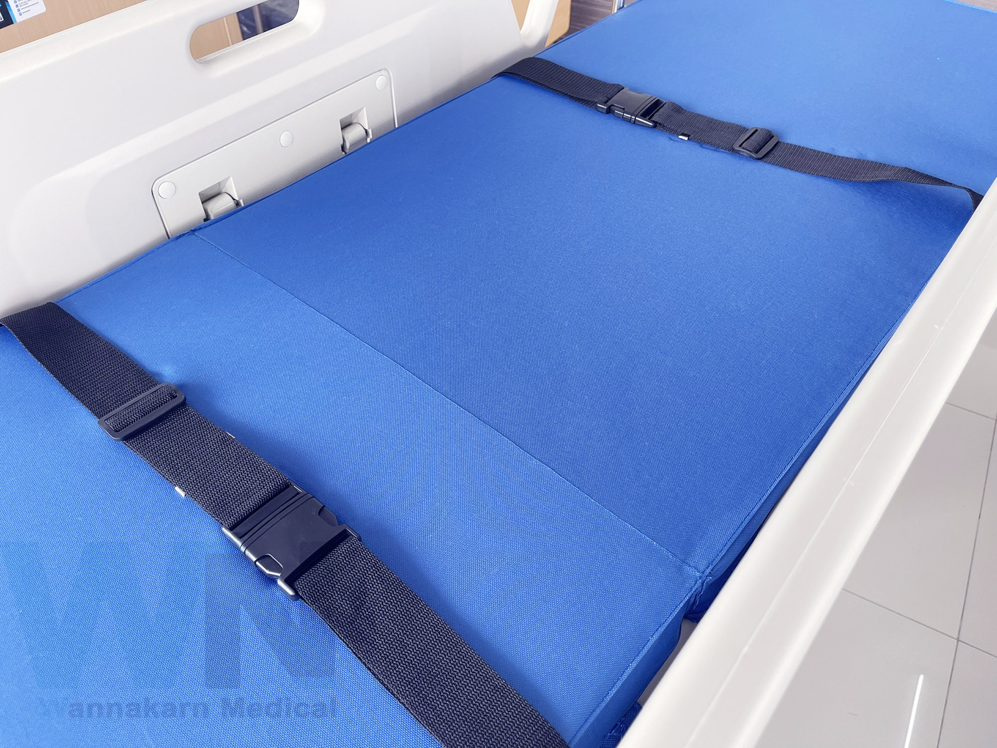 รถเข็นเคลื่อนย้ายผู้ป่วย Transfer trolley Model MK-C-I