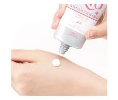 Kose Coen Rich Q10 Brightening Tone Up Hand Cream 80 g.