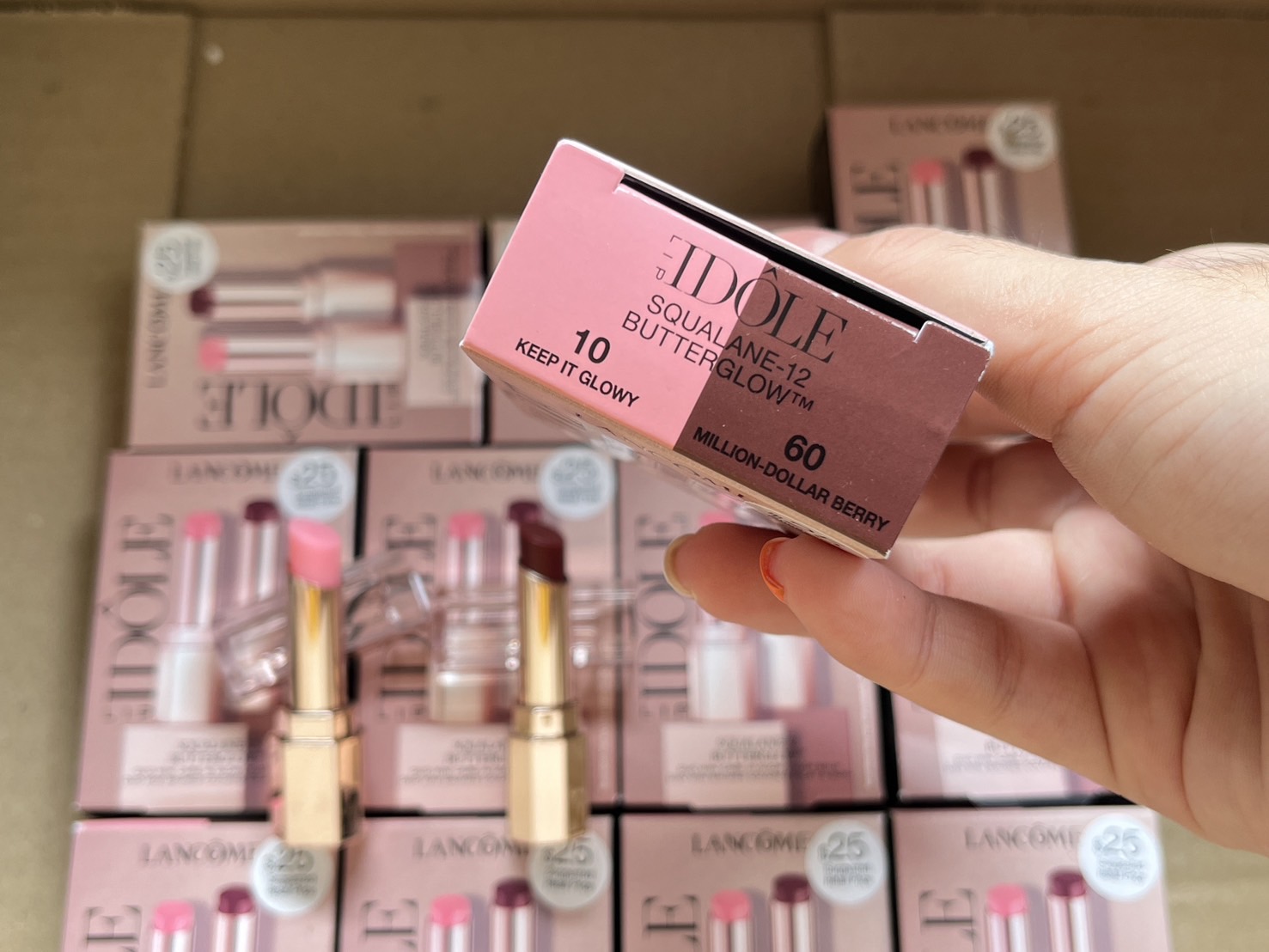 Lancome Idole Butterglow Mini Lip Balm Duo 0.8 g. * 2 #10 Keep It Glow / #60 Million-Dollar Berry