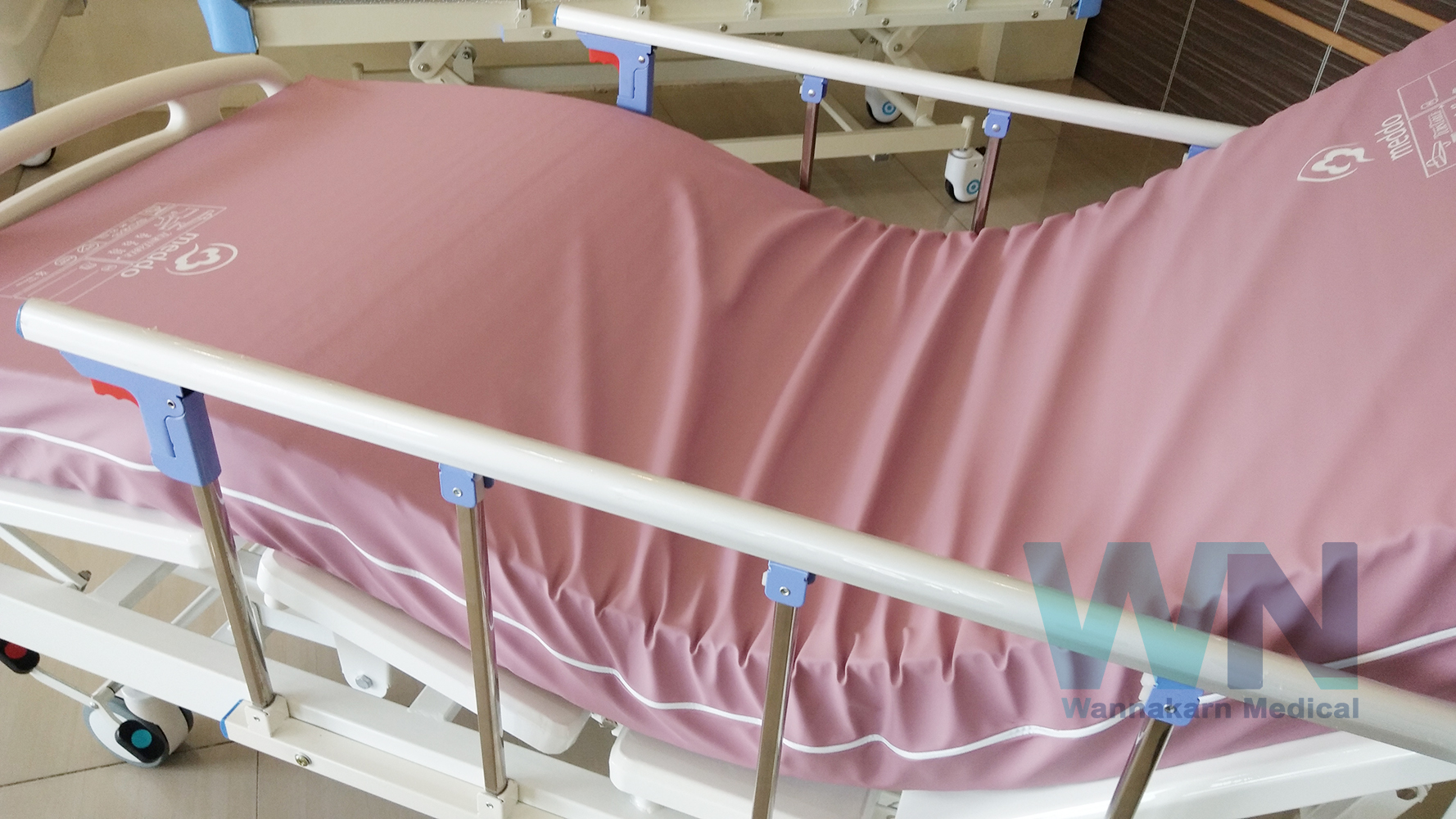 ที่นอนโฟมป้องกันแผลกดทับ Meddo Turntable รุ่น นอนได้ 2 ด้าน กันแผลกดทับได้ทั้ง 2 ด้าน MODEL FM1516 L