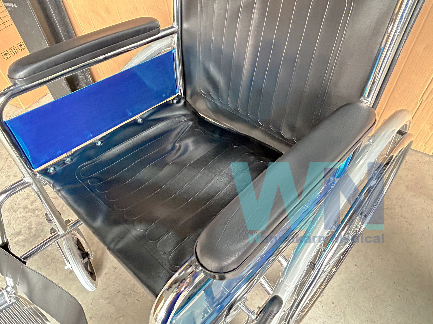 Foldable Wheelchair รถเข็นผู้ป่วยพับได้ Model FY874