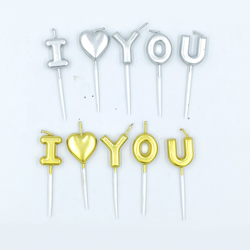 🔥สินค้าขายดี🔥 🎂เทียน I love you สีเทียน-สีเคลือบเมทัลลิค 5 ตัวอักษร ราคา 18-20 บาท📌สินค้าเลือกแบบ✔️พร้อมส่ง Ohwowshop เทียนวันเกิด เทียนสี