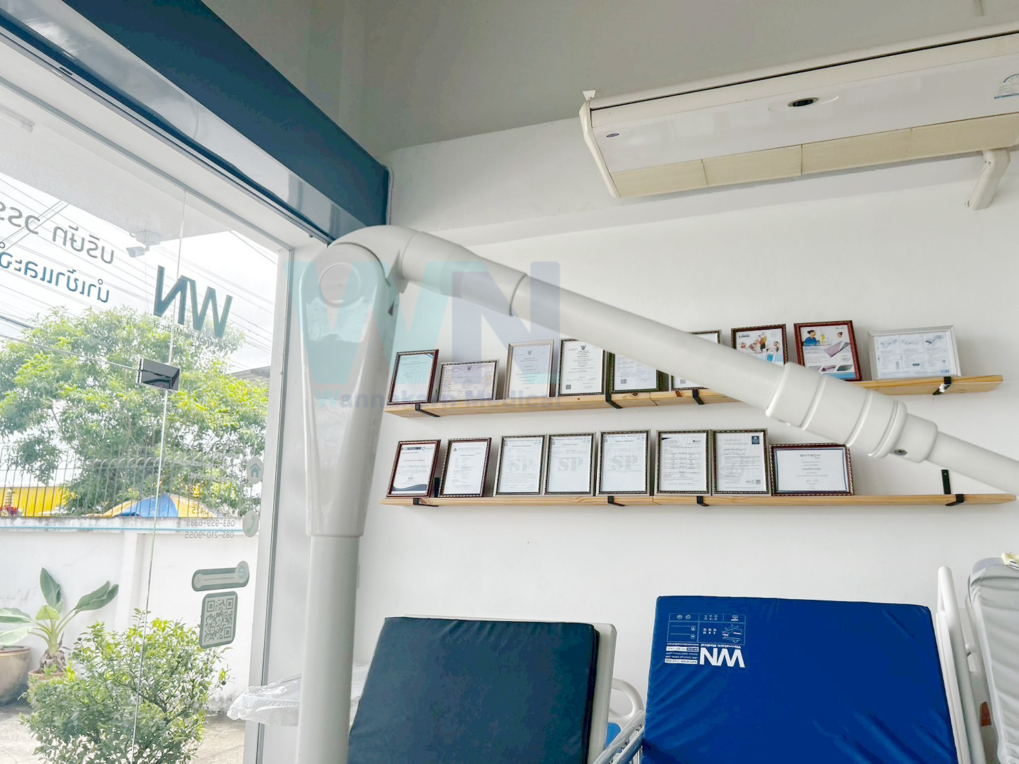 โคมไฟผ่าตัด Operation Lamp Model : YDE-300