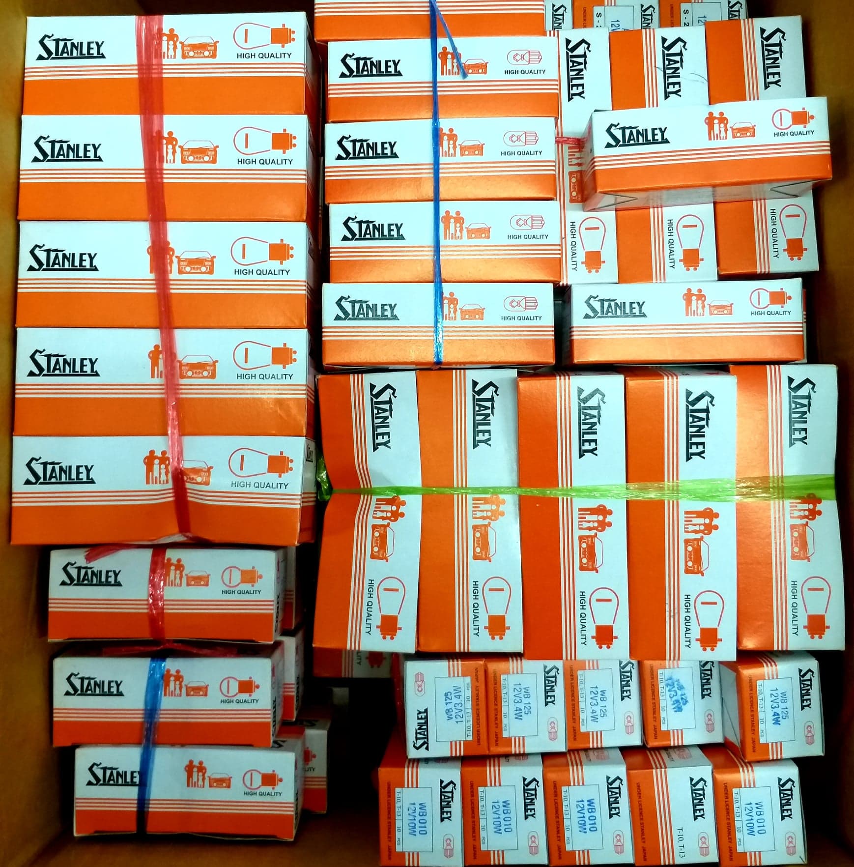 หลอดไฟรถ STANLEY15x10หลอด+จัดส่ง35บ.