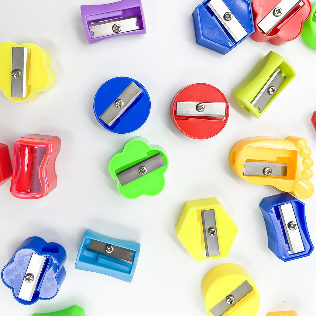 🌈กบเหลาดินสอ🌈รูปทรงตัวการ์ตูน หลากสี📌เลือกลาย เริ่มต้นที่ 1 บาท✔️พร้อมส่ง Ohwowshop เครื่องเขียน กบ กบเหลาดินสอ