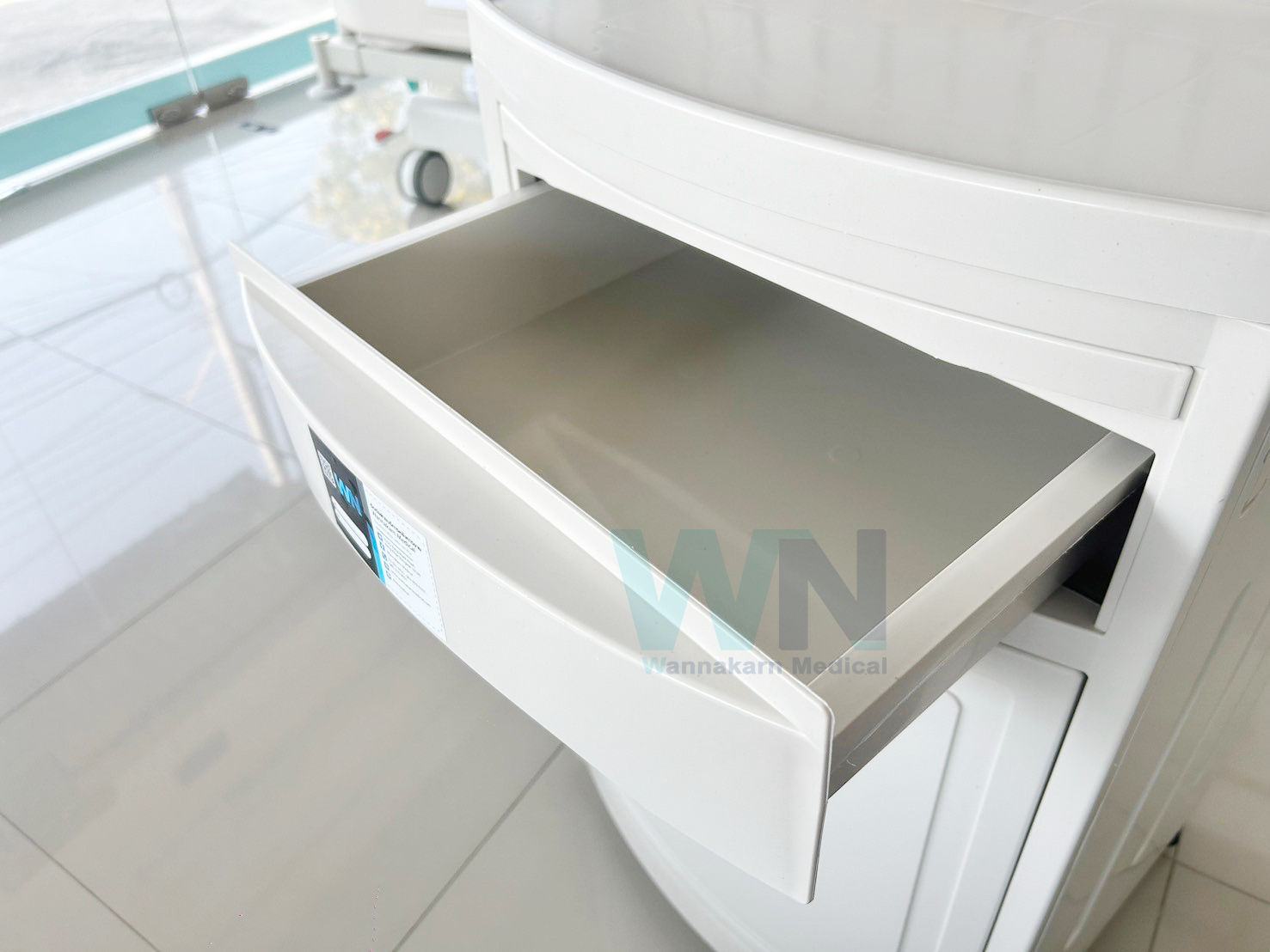 ตู้ข้างเตียง ABS สีขาว