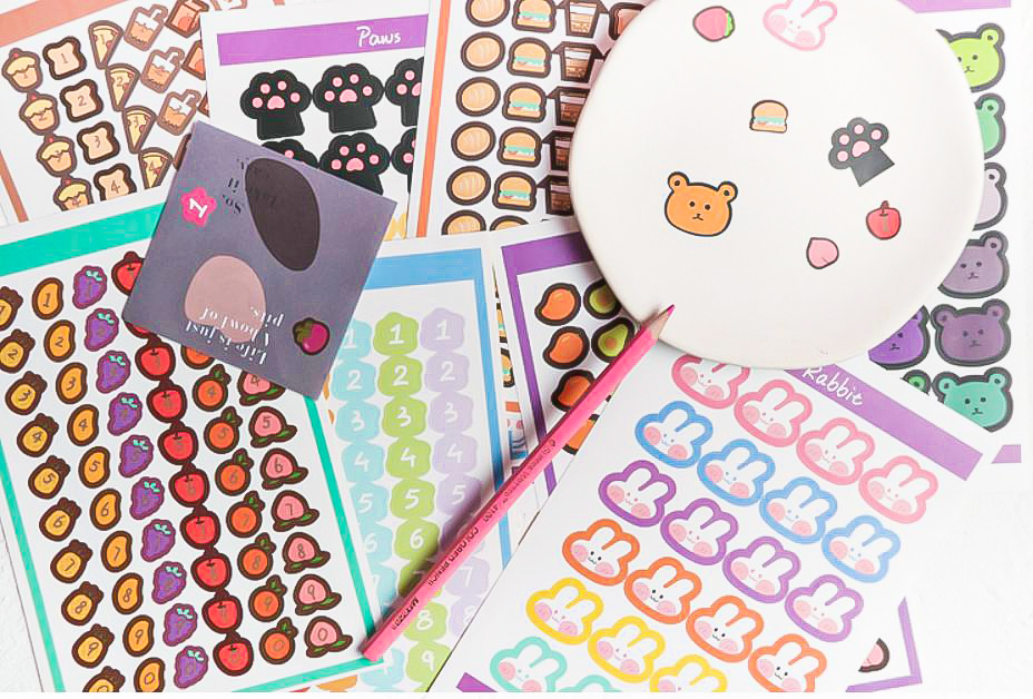 💖📷สติกเกอร์ลายการ์ตูนหลากสี IQ ชิ้นละ 4 บาท📌เลือกแบบได้ ✔️ohwowsitthiphum สติ๊กเกอร์ stickers เครื่องเขียน ไดคัท