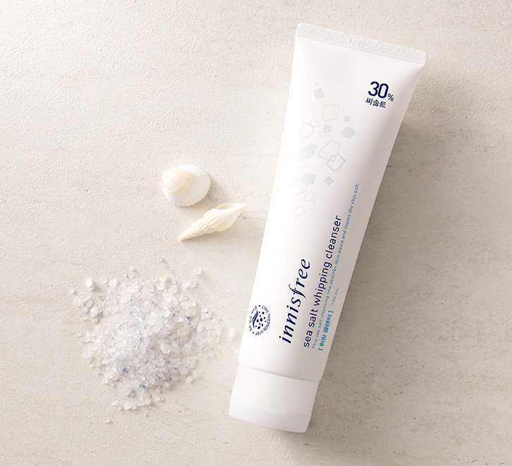 Innisfree Sea Salt Whipping Cleanser Salt 30% 130 ml.