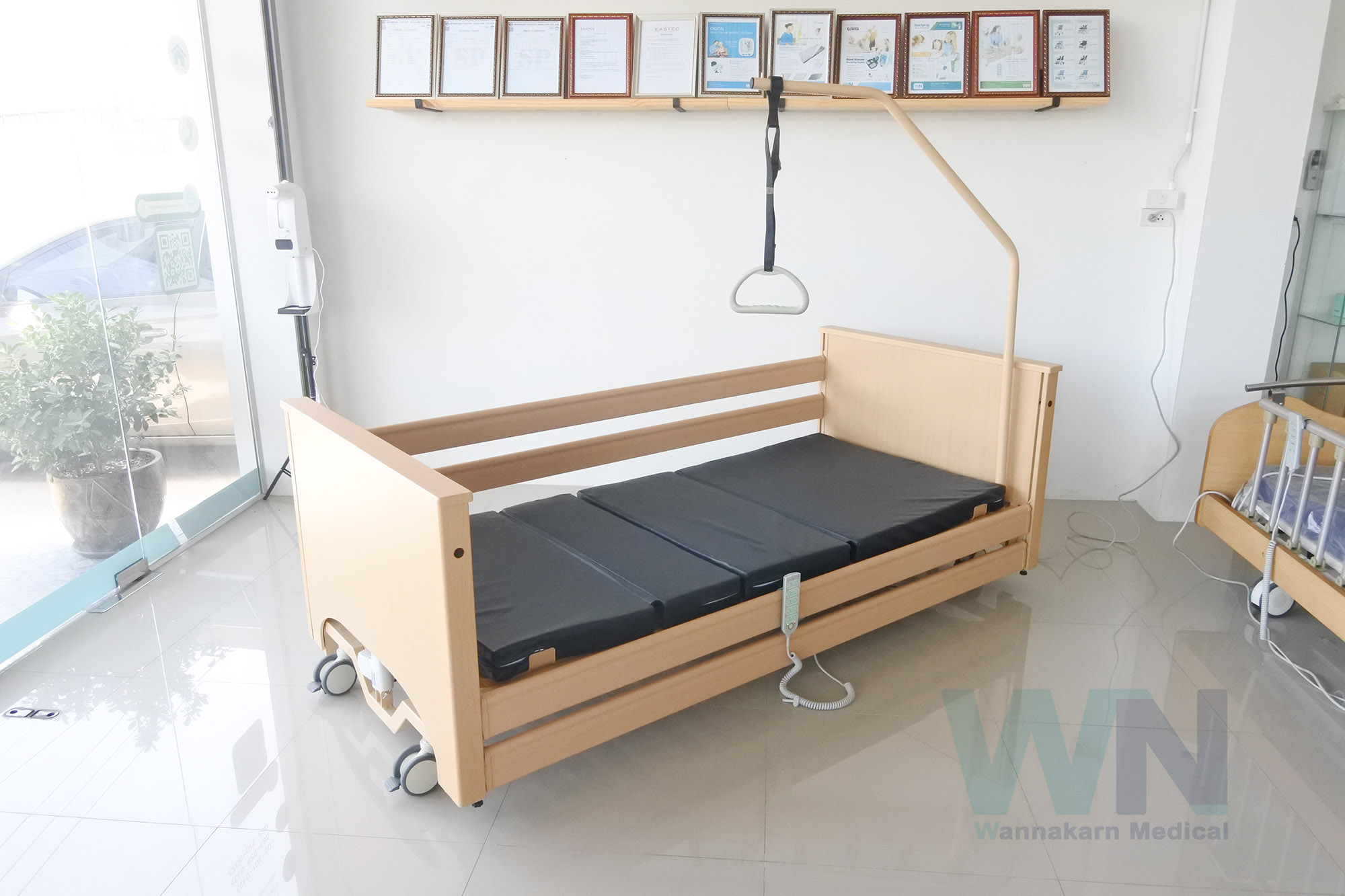 Electric Homecare Bed 5 Function Super Low MK-A-03 เตียงไฟฟ้าสำหรับพักฟื้นที่บ้าน