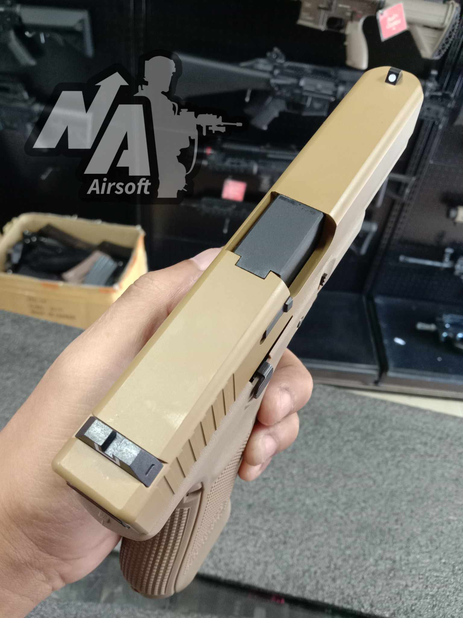 WE Glock17 gen5 TAN (มือสอง)