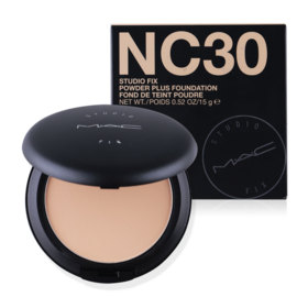 M.A.C. Studio Fix Powder Plus Foundation 15 g. NC30
