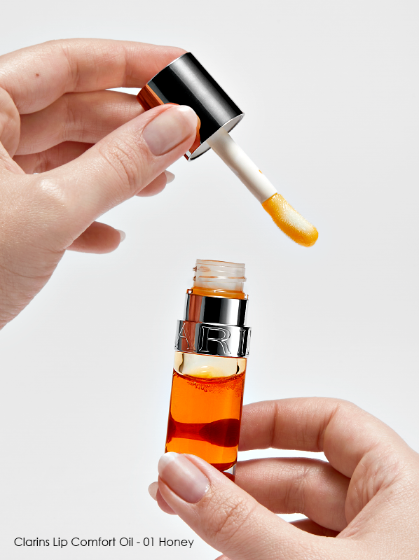 Clarins Huile Confort Levres Lip Comfort Oil 2.8 ml. #01 Honey