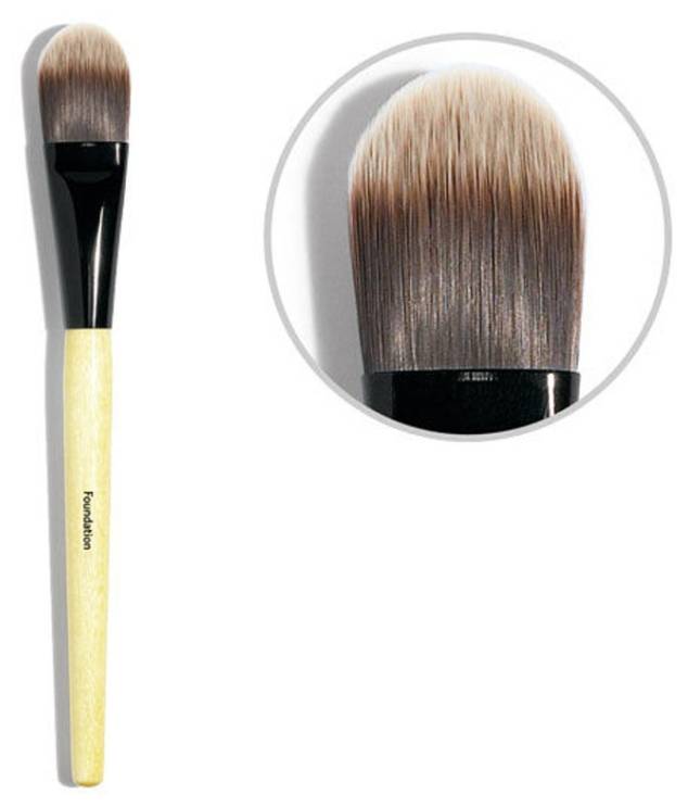 Bobbi Brown Foundation Brush