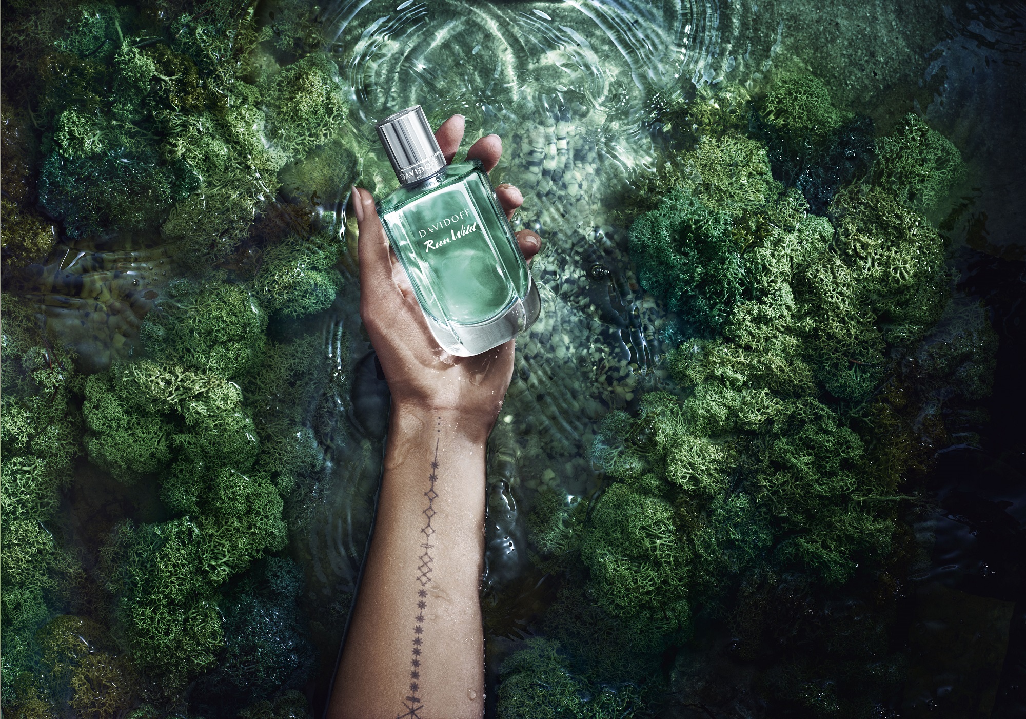 Davidoff Run Wild For Her Eau De Parfum 30 ml.