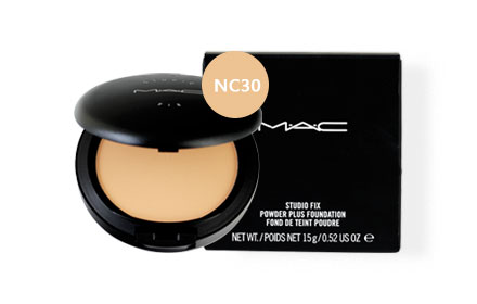 M.A.C. Studio Fix Powder Plus Foundation 15 g. NC30
