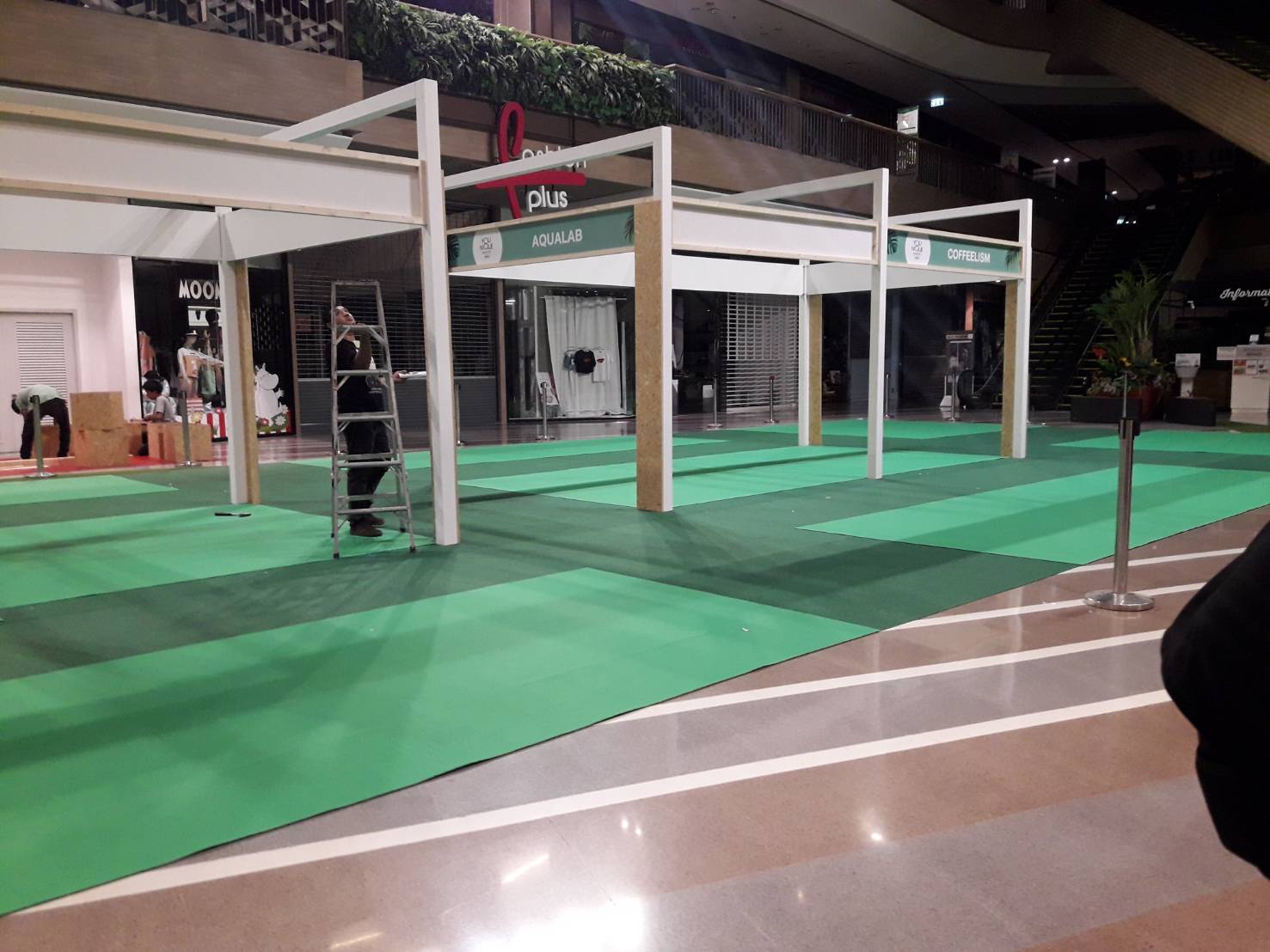 Exhibition Carpet Series 712