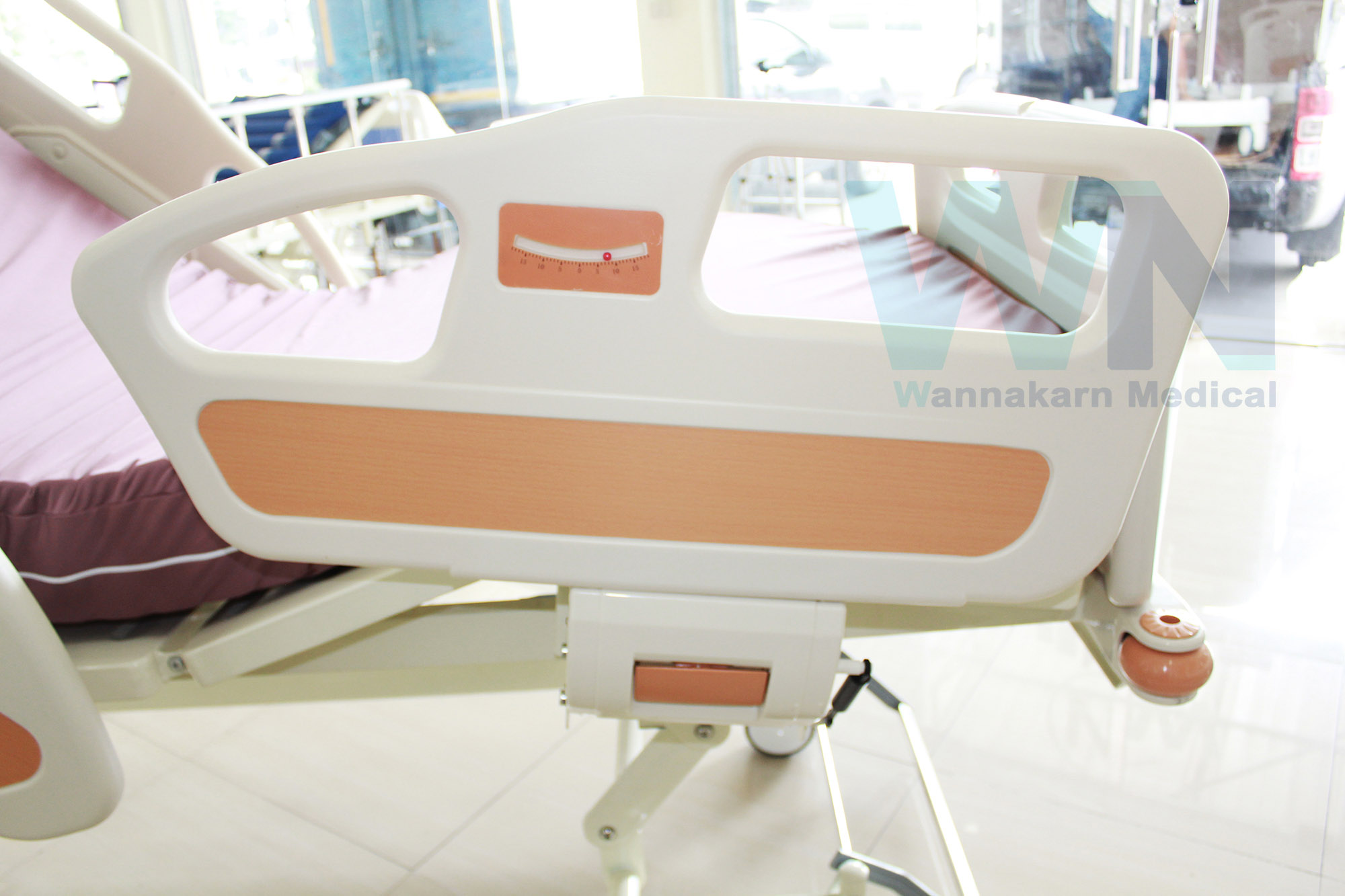 Medical Bed MK-E-01 เตียง 3 ไกร์ ราวปีกนก