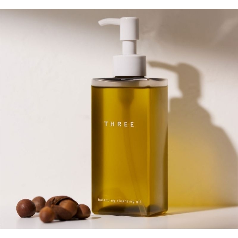 THREE Balancing Cleansing Oil (N) 185 ml.