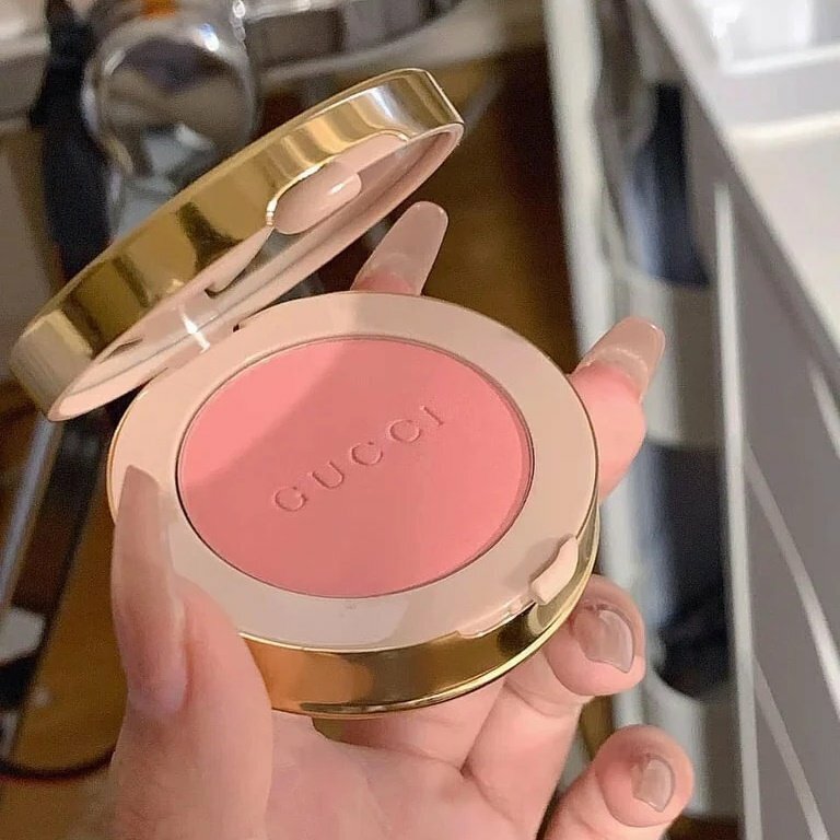 Gucci Beauty Blush De Beauté 5.5 g. #03 Radiany Pink