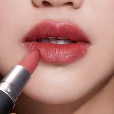 M.A.C Powder Kiss Lipstick 3 g. #923 Stay Curious