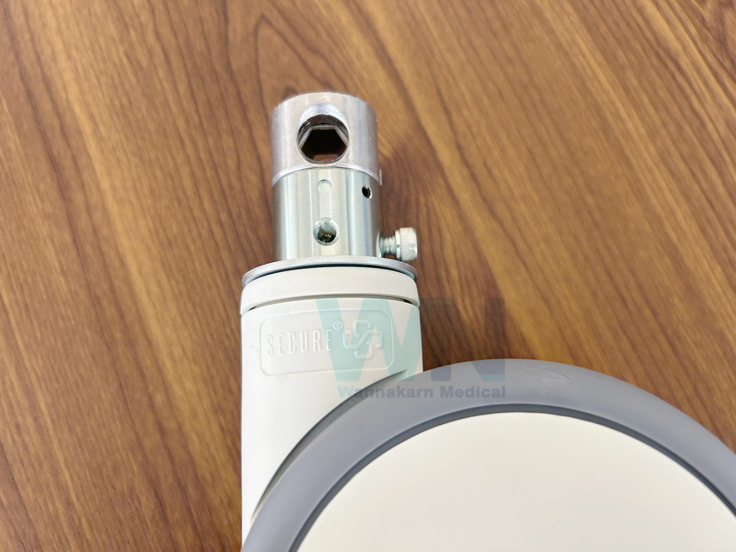 ลูกล้อ ขนาด 6 นิ้ว แกนยาว ระบบล็อค 2 ระบบ