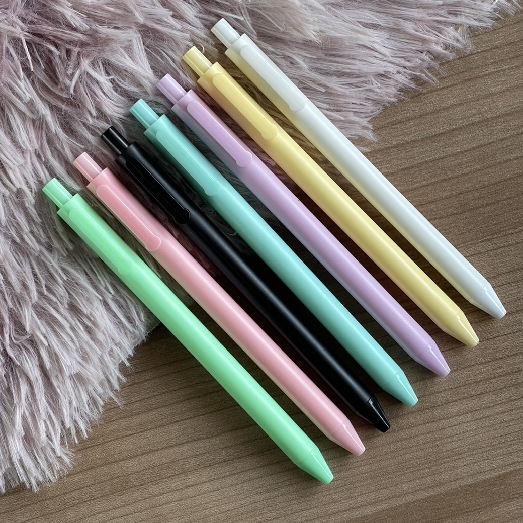 🖤ปากกาลูกลื่นด้ามสี Pastel🖤ไส้สีดำ 0.5 📌เลือกสี✔️พร้อมส่งในไทย ปากกาเจล แบบกด ปากกากด