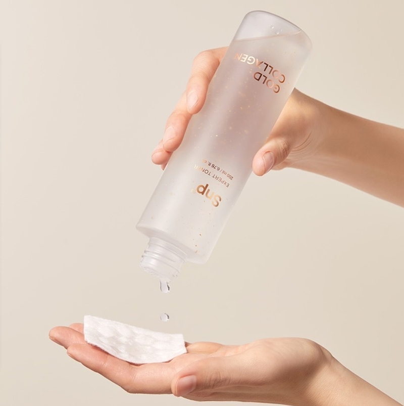 SNP Gold Collagen Expert Toner 200 ml.
