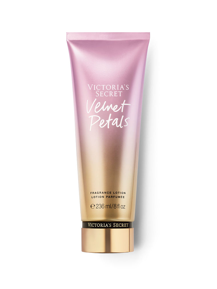 Victoria's Secret Fragrant Lotion ,Lotion Parfumee 236 ml. #Velvet Petals