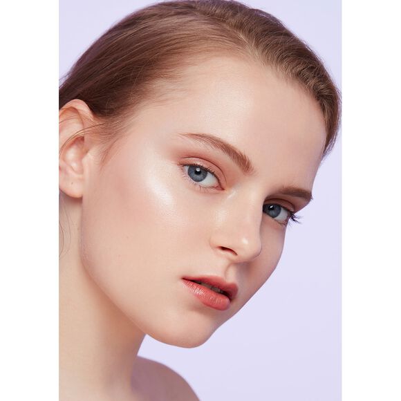 Cle de Peau Beaute The Luminizing Face Enhancer 10 g. #105 Shimmerinf Orb