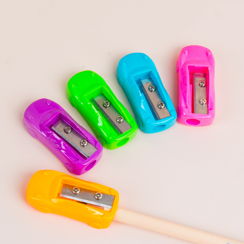 ⭐กบเหลา⭐รูปทรงตัวการ์ตูน หลากสี ( สินค้าเลือกสี ) ชิ้นละ 2 บาท ✔️พร้อมส่ง Ohwowshop เครื่องเขียน กบ กบเหลาดินสอ