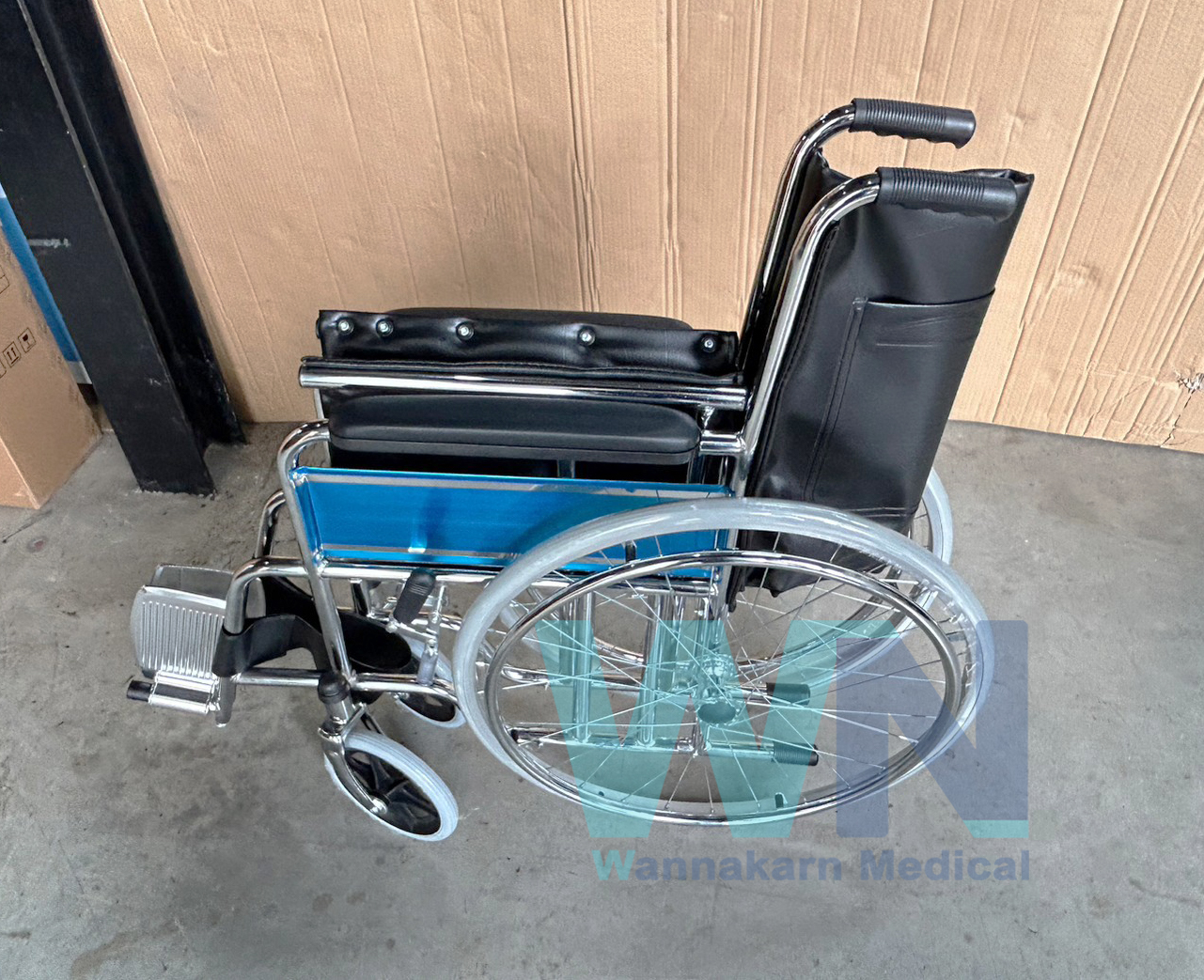 Foldable Wheelchair รถเข็นผู้ป่วยพับได้ Model FY874