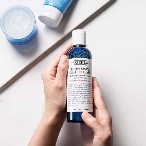 Kiehl's Ultra Facial Oil-Free Toner 250 ml.