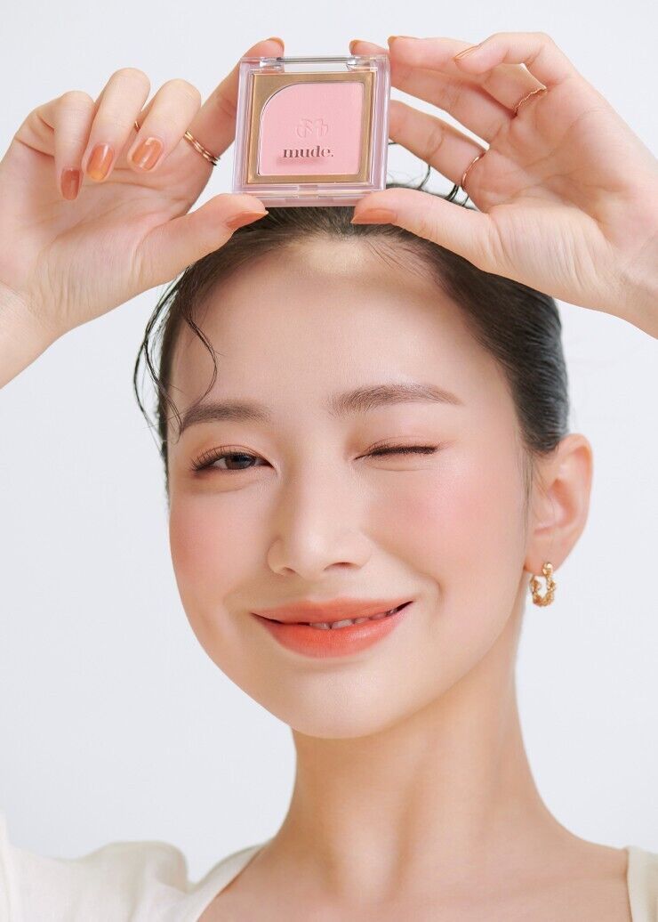 Mude Flutter Blusher 5 g. #04 Mauve Note