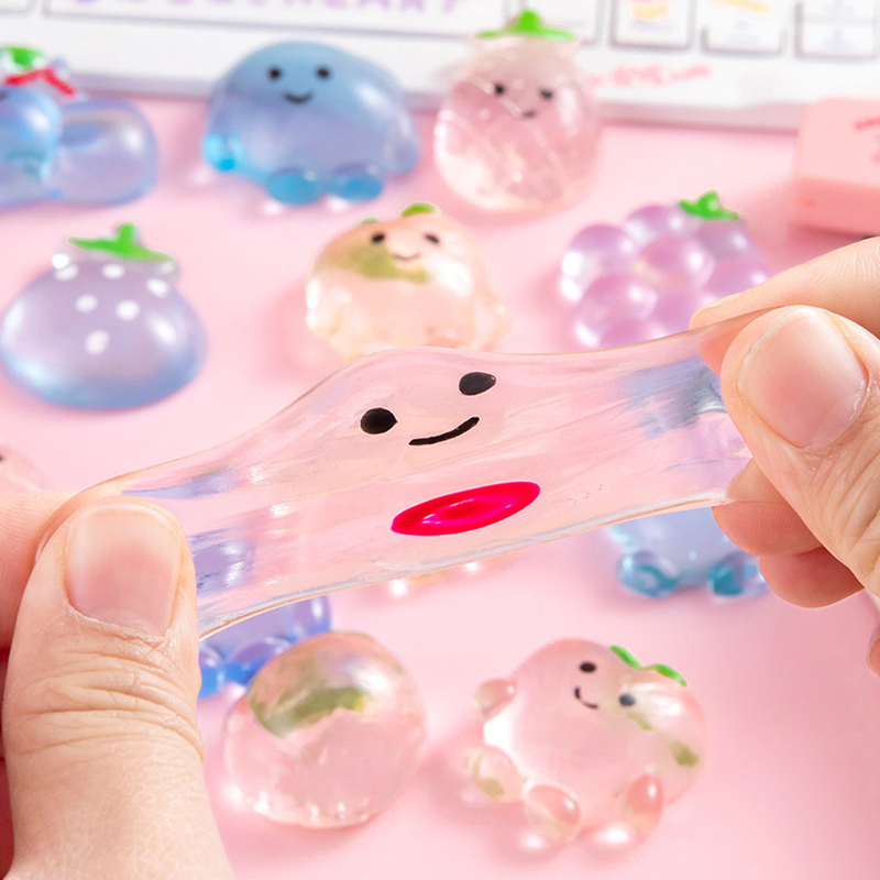 🌈🍇สกุชชี่ตุ๊กตาการ์ตูนผลไม้นุ่มนิ่ม🍊📌สุ่มคละแบบ✅พร้อมส่งในไทย ของเล่นคลายเครียด ของเล่นบีบสกุชชี่