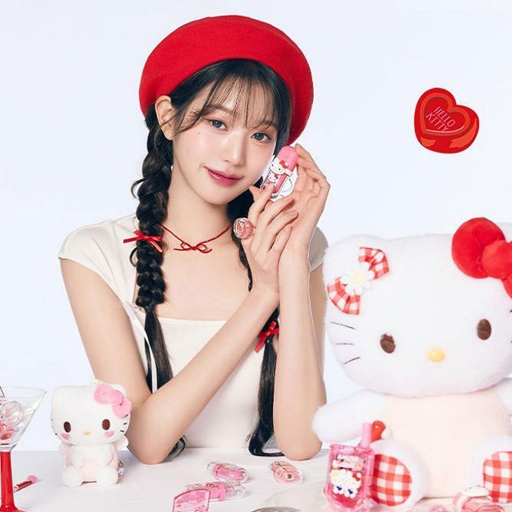 Amuse x Hello Kitty Lip & Cheek Cellphone #02 Pink Soda