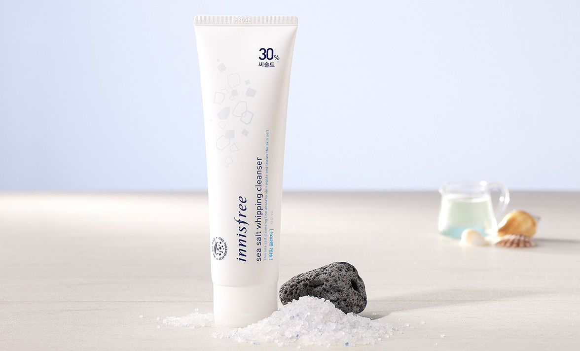 Innisfree Sea Salt Whipping Cleanser Salt 30% 130 ml.