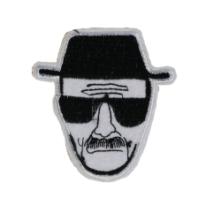 ตัวรีดติดเสื้อชายลึกลับ