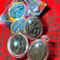 ม้าเสพนางคะนองศึก (พร้อมกรอบกันน้ำ) หลวงพ่อยศ