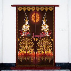 ลายไทยติดประตู