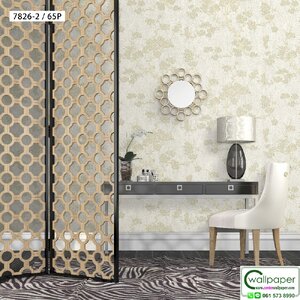 วอบเปเปอร์ห้องนั่งเล่น ลายดอกไม้สีทอง พื้นสีน้ำตาล