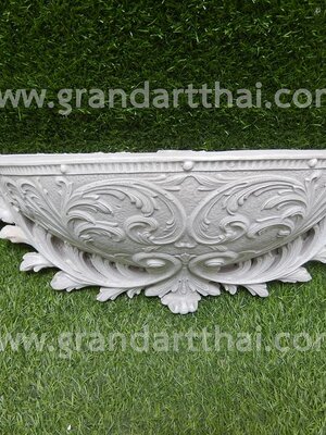 กระถางแขวนผนังลายไทย