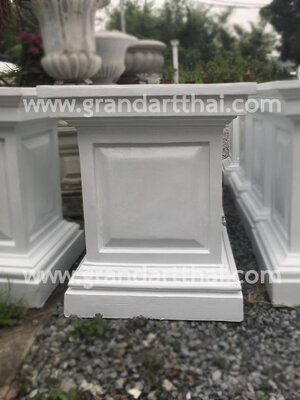 แท่นเหลี่ยมลายฟัก 45/74