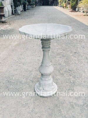 อ่างน้ำนกปากหยักมีขอบ